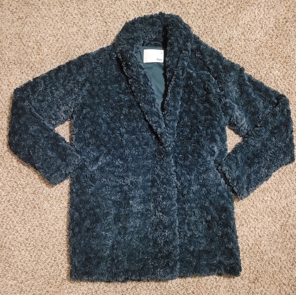 Wilfred Free Aritzia 'Grete Jacket' Plush Cocoon Style Shawl Collar Size XXS - Picture 1 of 12